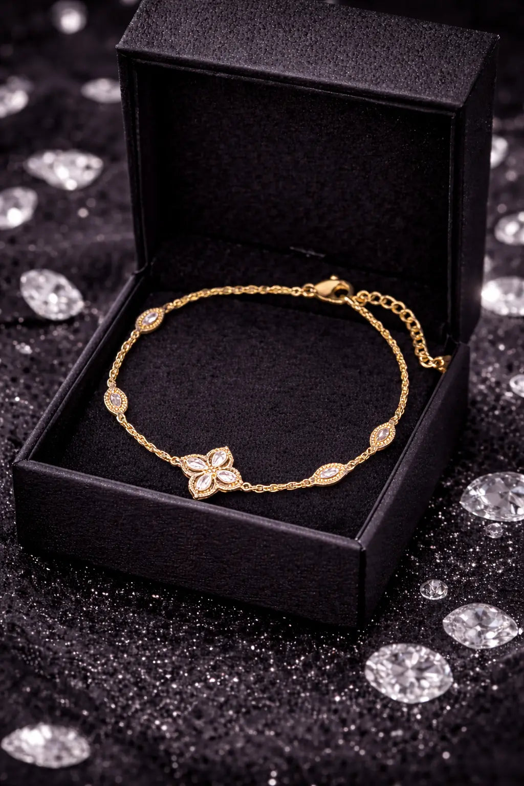“Eternal Blossom” Gold Bracelet Spoil Her